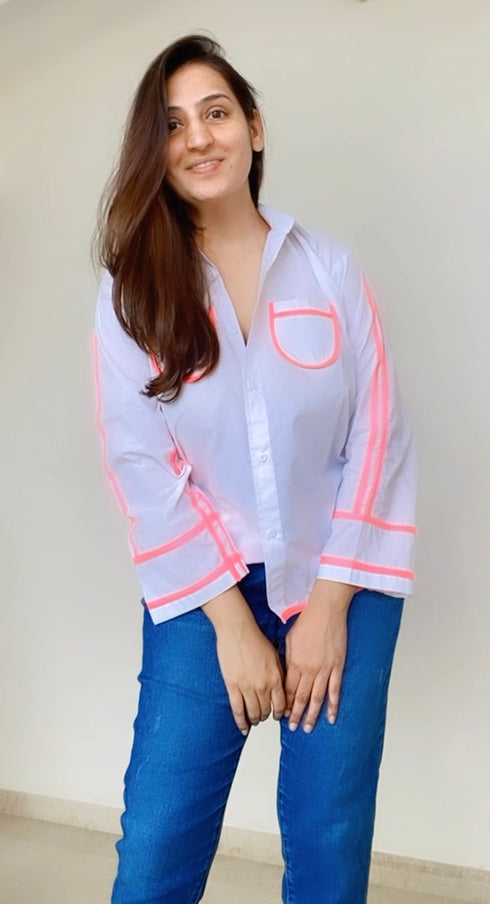 Oversized Mommy Neon Shirt